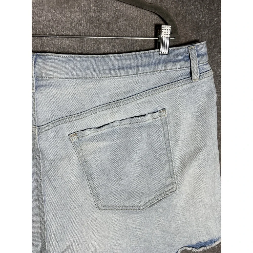 Old Navy High Rise OG Straight Cutoff Jean Shorts Womens Size 22 Blue Light Wash